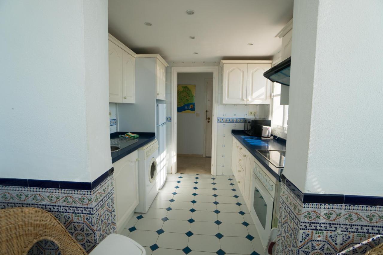 Fuentes A2 Bajo A Menyber Apartment Nerja Exterior photo